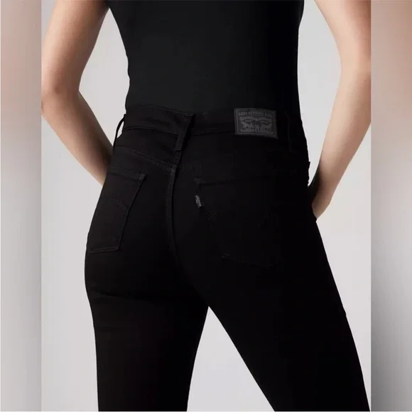 ✨$26 thru 4/30✨Levi's 711 Skinny Jeans |Black | 2 Short | W26 L28 NWT - Picture 10 of 10